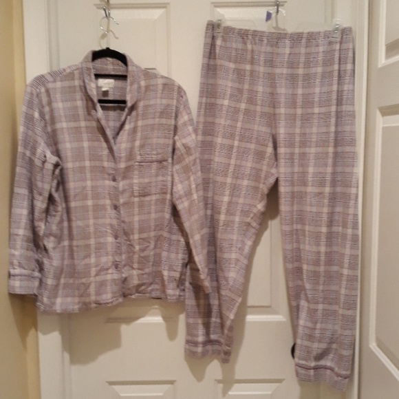 Classic Elements Other - Purple / White Plaid Pajamas Sleep Set Size Large